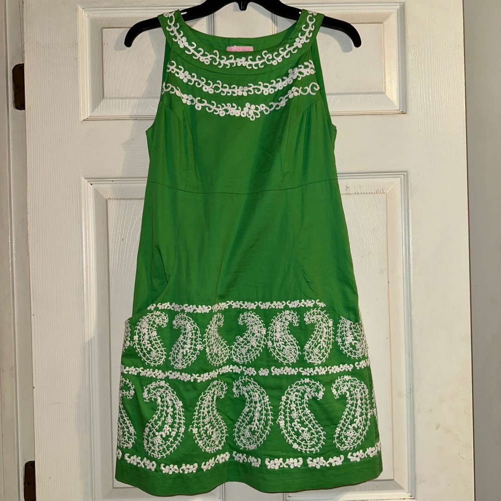 Lilly Pulitzer Jacqueline Paisley Embroidered‎ Green Dress Sleeveless Size 2